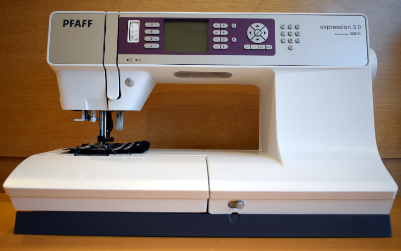 Pfaff Expression 3.0